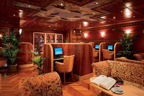 The Raven Library & Internet Cafe