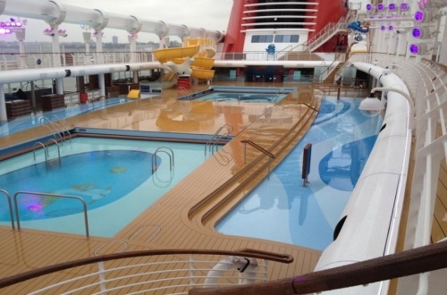 ??????? Donalds Pool