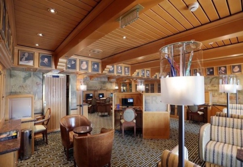 Библиотека и Интернет кафе