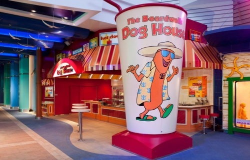 ?????????? Boardwalk Dog House