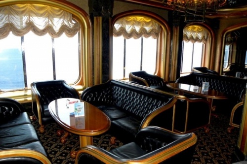 Gatsby's Great Cigar Bar