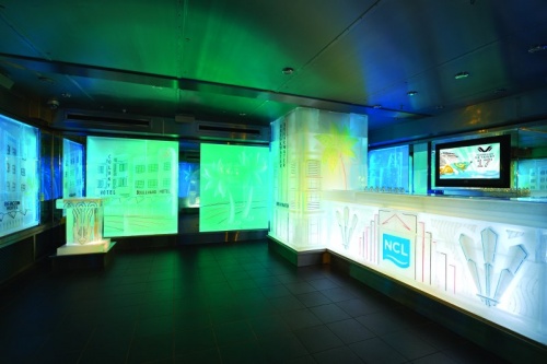 ??????? ??? Skyy Vodka Ice Bar