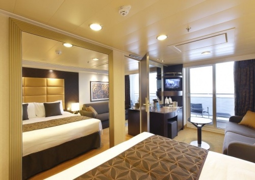 Superfamily ????? Fantastica ? ???????? (FLA)