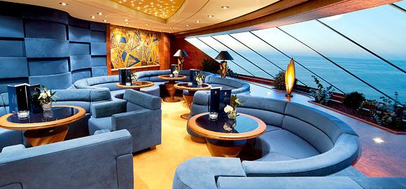 Top Sail Lounge